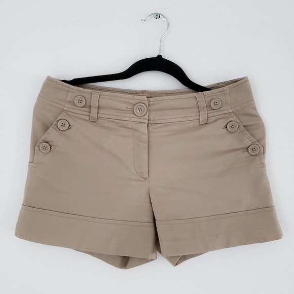 H&M Sandy Tan Short with Buttons (Size 8) - Picture 1 of 11